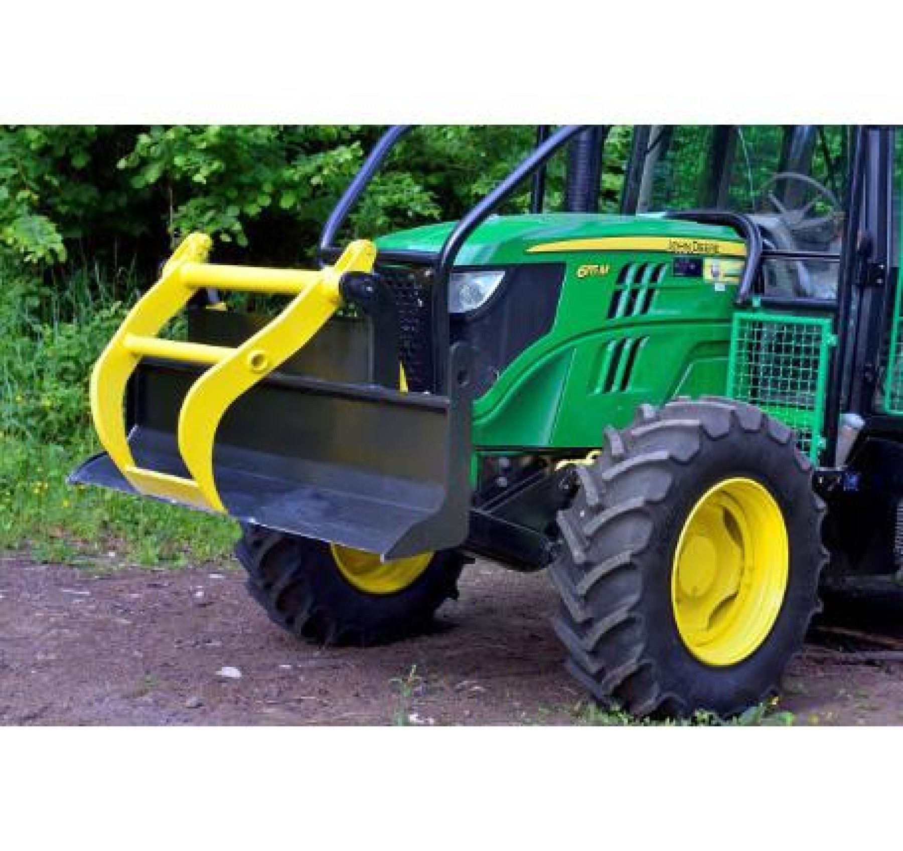 Erdészeti traktor bővítése